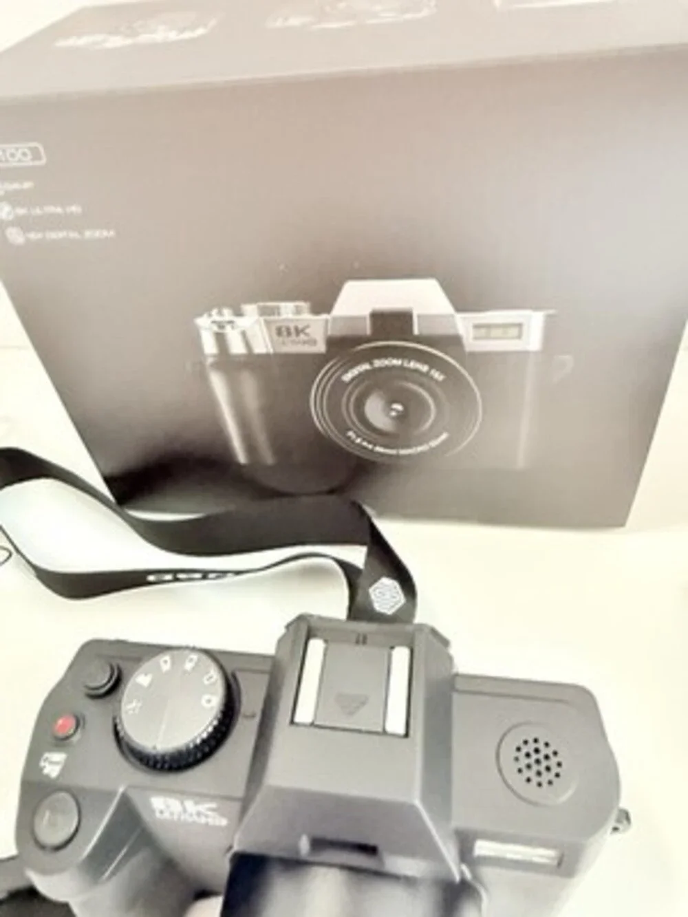 New in Box 8K&64MP Digital Cameras,16X Zoom, WiFi, 180° Flip Screen, Autofocus